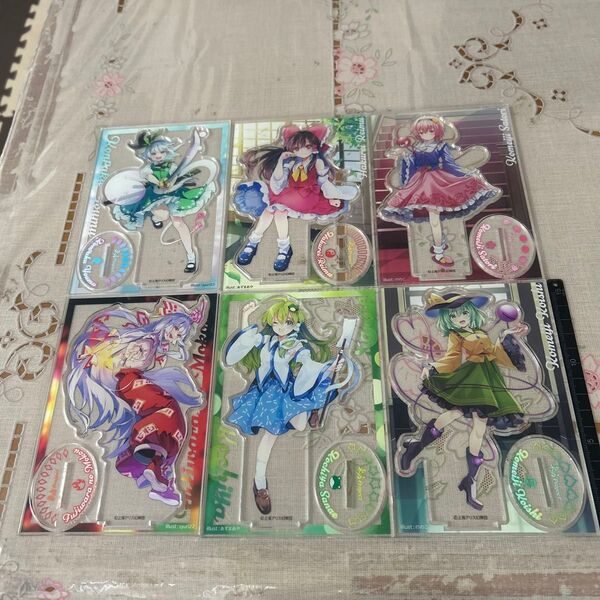 東方Project 博麗霊夢 さなえ もこう こいし さとり アクリルスタンド 約16㎝×11センチほど