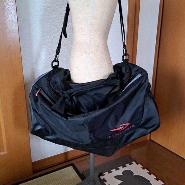 TIGORA ボストンバッグ ブラック ピンク スポーツバッグ ジムバッグ 新品