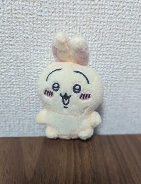 【うさぎ】ちいかわ お座りぬいぐるみ2