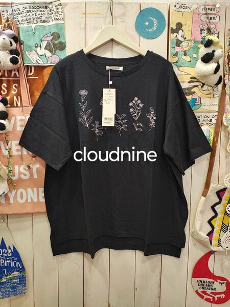 クラウドナイン(^o^)ゆったり刺繍Tシャツ