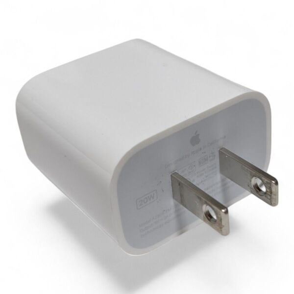【中古品/USED】Apple純正20W電源アダプタ
