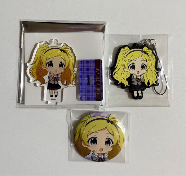 エミリー スチュアート 制服シリーズ 缶バッジ ラバーストラップ アクリルスタンドキーホルダー セット