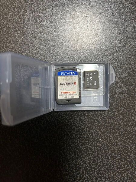 【PSvita】ゴッドイーター+メモリーカード(4GB)