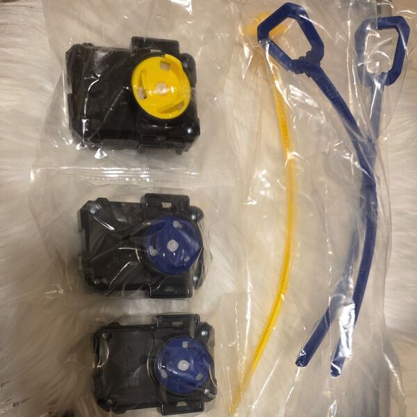 【未使用品】ベイブレードX ワインダーランチャー×2個 ロングワインダーランチャー×1個