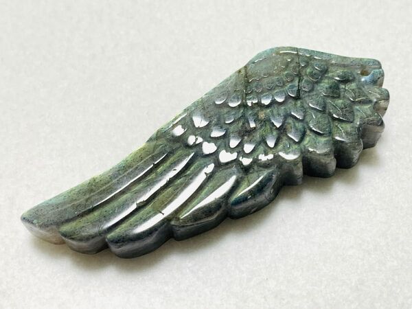 ラブラドライトの羽20×59×9mm
