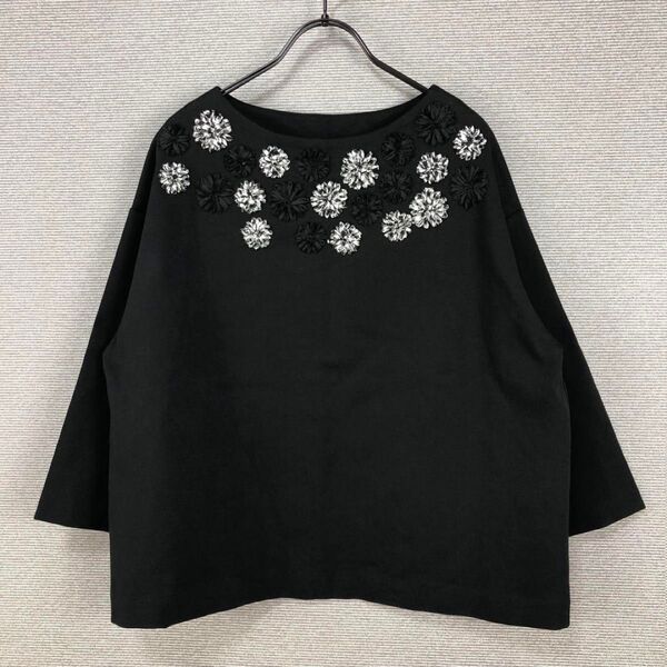 BEARDSLEY 襟ぐり刺繍カットソー F ブラック