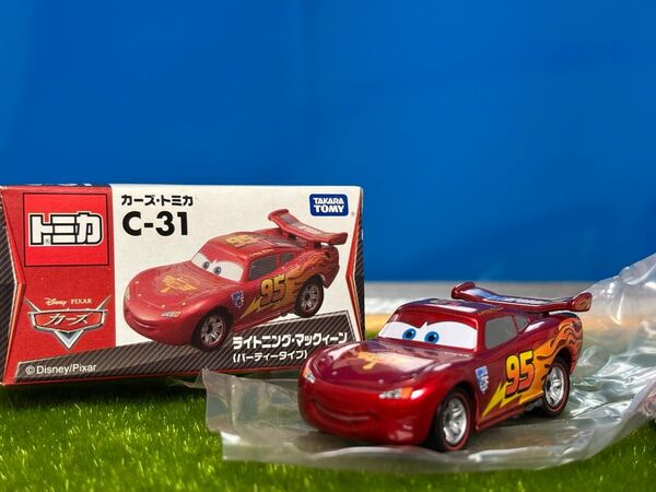 カーズ トミカ