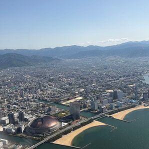 福岡産お土産と服