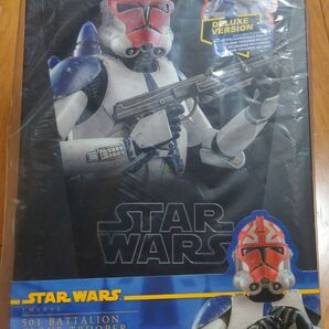 ホットトイズ クローン・ウォーズ クローン・トルーパー (第501大隊版) ボーナスアクセサリー付き スター・ウォーズ