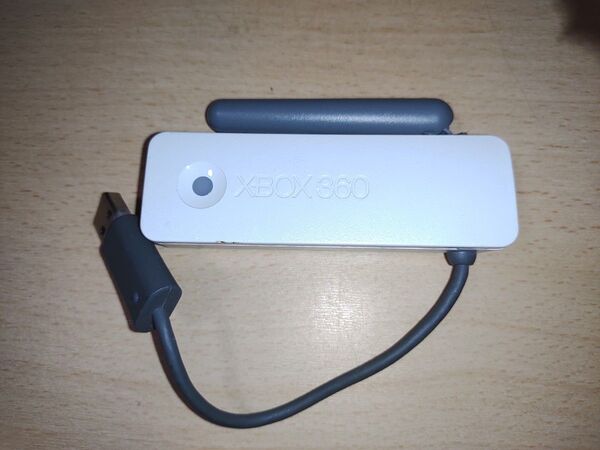 Xbox360 ワイヤレスLANアダプタ―