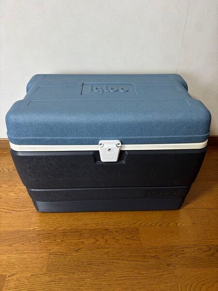 iglooイグルーMaxCold Cooler マックスコールド50QT クーラーボックス
