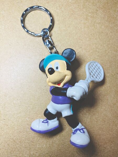 ミッキーマウス テニス キーホルダー フィギュア レトロ ディズニー Disney