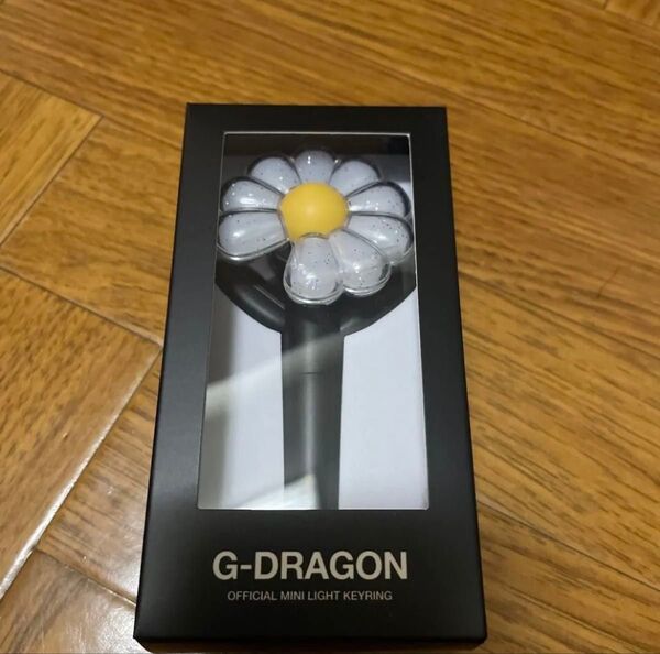 g-dragon ミニペンライトキーリング ジヨン ミニペンライト ジードラゴン 公式 ペンラ ミニライト キーリング 正規品