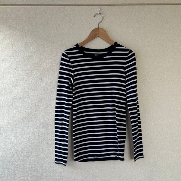 a66【GAP】ボーダーロングTシャツ 薄手 ネイビーホワイト XS