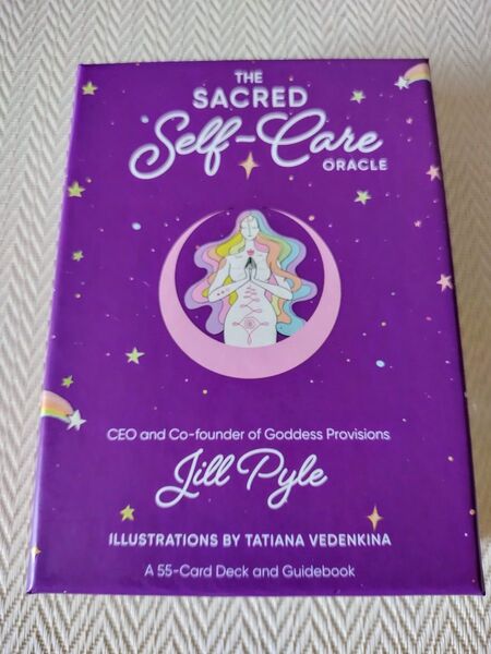 The Sacred Self-Care Oracle: オラクルカード 英語解説書付き