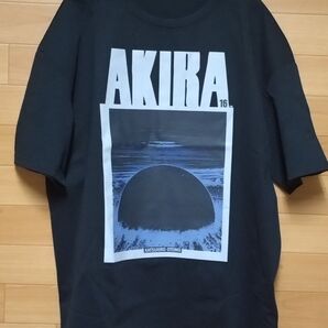 【新品】AKIRA Tシャツ