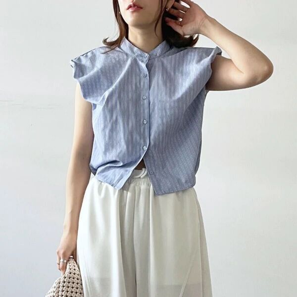 ブロードパフショルダーノースリーブシャツ/ストライプ 春 夏 パフスリーブ 大人かわいい 袖コンシャス ブラウス ナチュラル