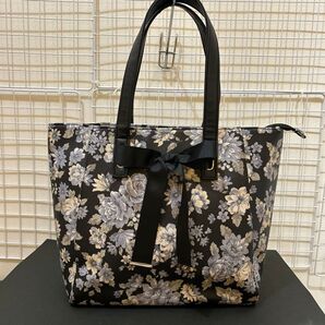 【未使用美品】Feroux フェルゥ トートバッグ 肩がけ 花柄 PVC A4