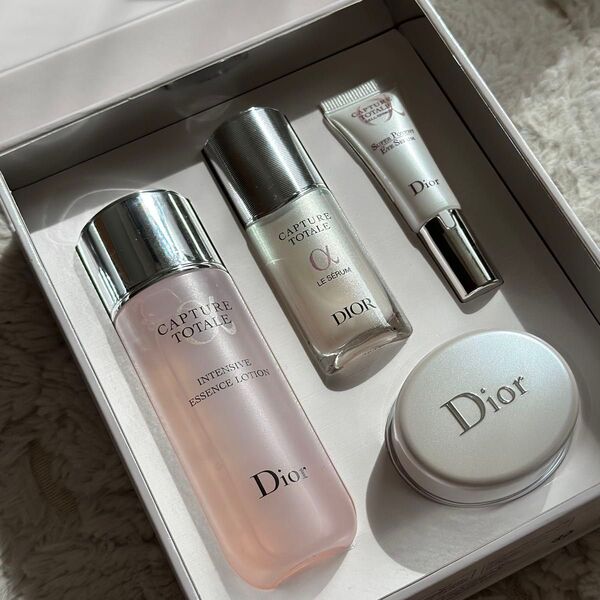 Dior カプチュールトータルディスカバリーキット