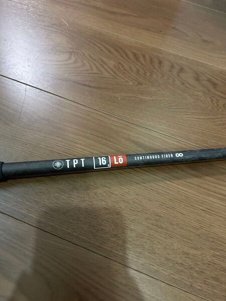 TPT RED 16 Lo ハイブリッドシャフト テーラーメイドスリーブ付き