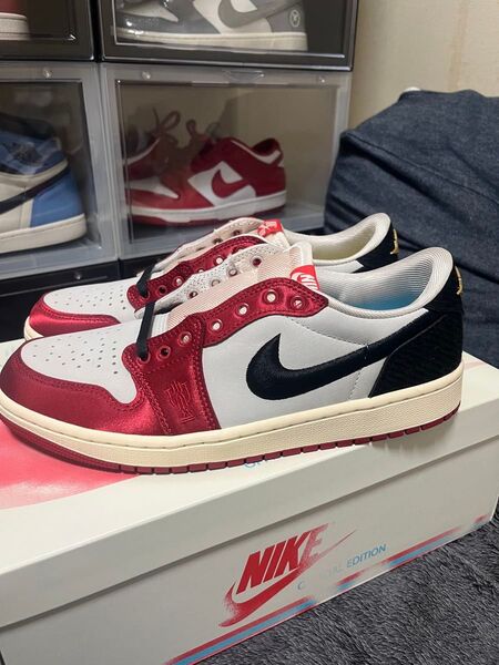 Trophy Room × Nike Air Jordan 1 Low OG "Sail and Varsity Red"
