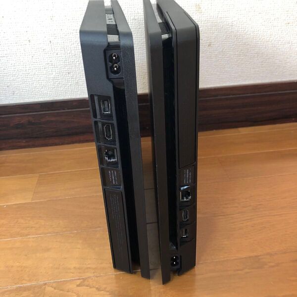 動作品 PlayStation4 本体2台500GB:ジェット・ブラック CUH2000A ソニー