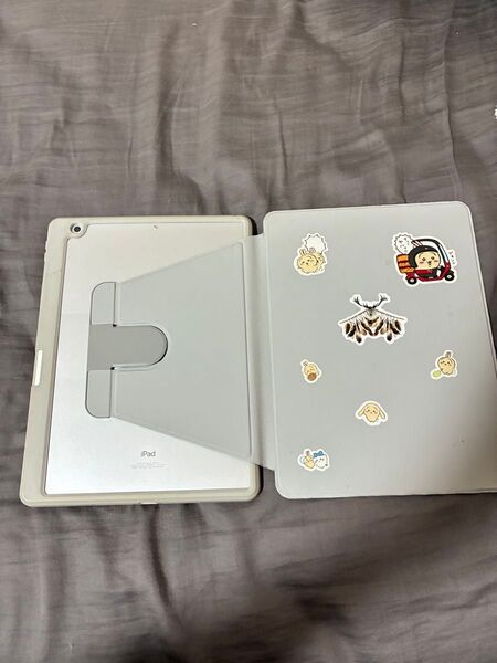 超美品 iPad 第8世代 Wi-Fi 128GB シルバー 中国版 Apple pencil第一世代付き