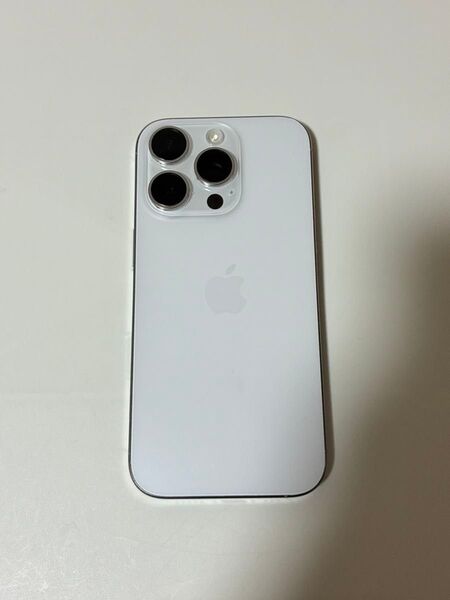美品 iPhone16 Pro 256GB ホワイトチタニウム SIMフリー