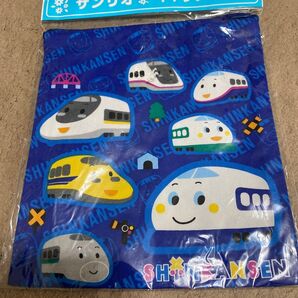 未開封 SHINKANSEN 新幹線 巾着袋 しんかんせん コップ袋 給食袋 Sanrio 乗り物好き