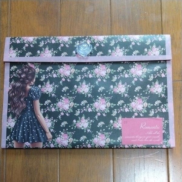 ハンドメイド コラージュ 蛇腹ファイル お裾分けファイル