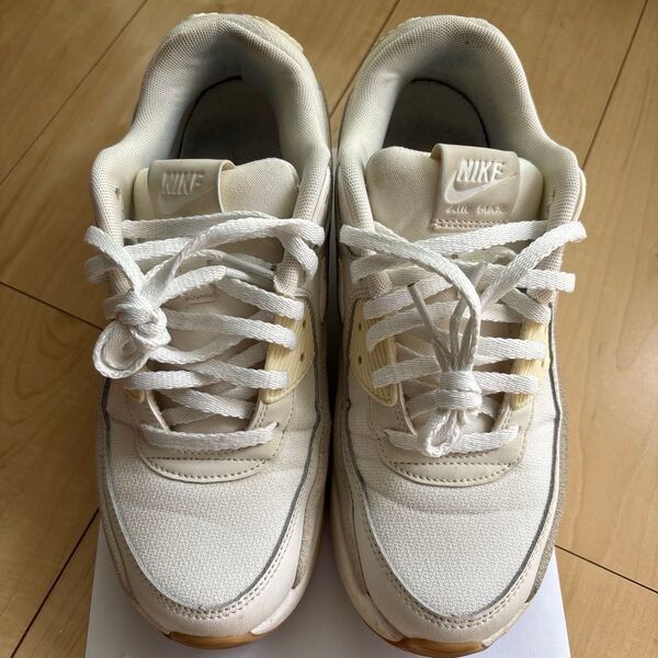 NIKE AIR MAX 90 LV8 サイズ8(24.5cm)