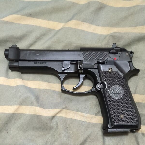 KHCベレッタM92Fエアコキガン