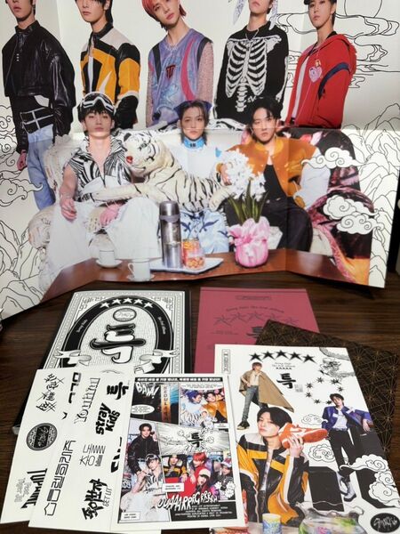 ③StrayKids 5star CDアルバム