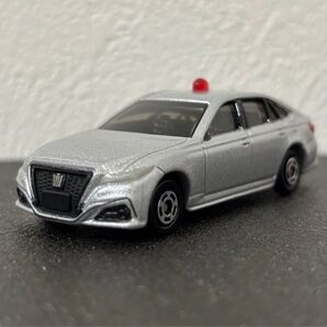 トミカ トヨタ クラウン 覆面パトカー パトカー 220系 アスリート