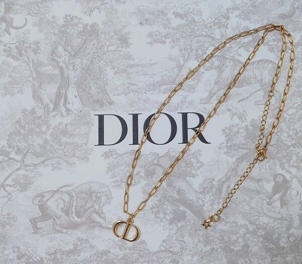 Christian Dior クリスチャンディオール CDロゴチャーム ネックレス ゴールド系