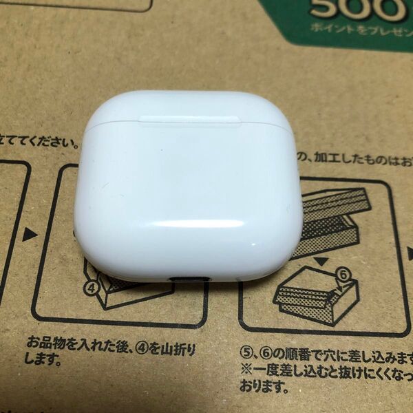 Apple AirPods 第4世代 A3058 充電ケース Apple アップル エアーポッズ 充電ケースのみ
