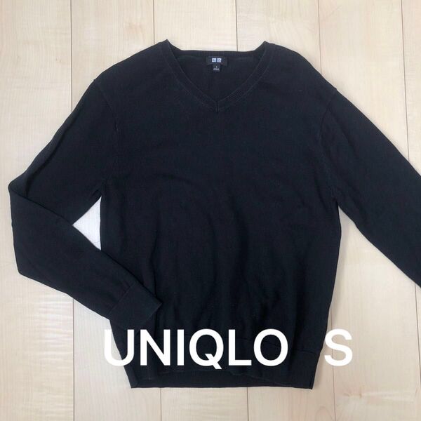 UNIQLO ユニクロ 黒 ニット セーター Vネック コットン S 定番 シンプル スクール オフィス
