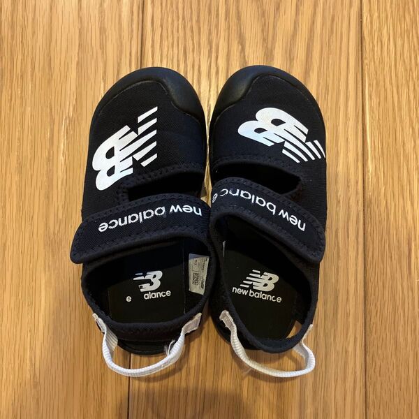 New Balance サンダル キッズ 16cm 黒 ブラック