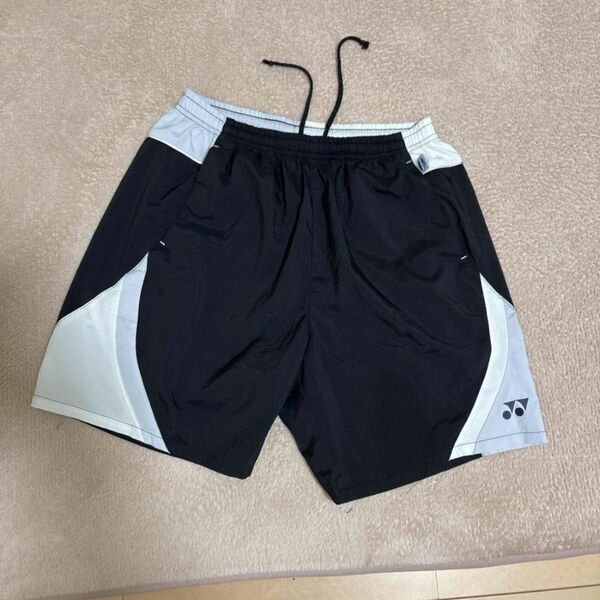 YONEX ヨネックス Lサイズ ハーフパンツ 黒/白 テニス バドミントン