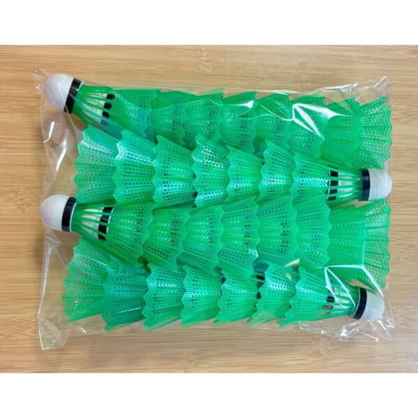 【新品】バドミントン シャトル 30個 バッティング アウトドア 野球 練習 緑