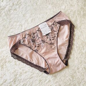 ☆お値下げしております☆Wacoalワコールショーツ M