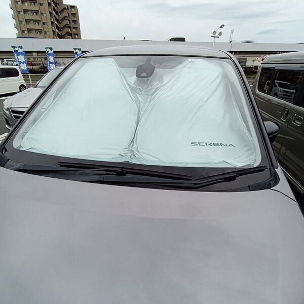 日産純正アクセサリー セレナ用 サンシェード【美品】