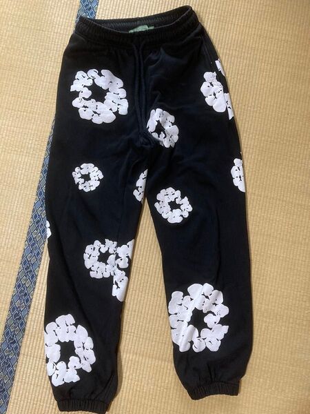 Denim tears スウェットパンツ