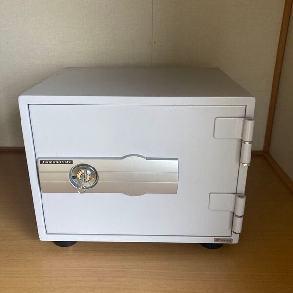 ダイヤセーフ 耐火金庫 ホテル&プライベートセーフ H30-4 4段トレー
