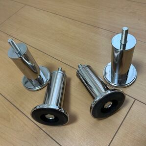 未使用 ソファの脚 キャビネットの脚 4個 シルバー色 ソファ脚 家具脚
