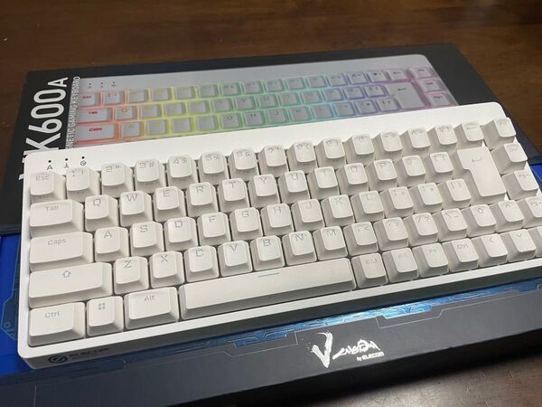 ELECOM ゲーミングキーボード ホワイト VK600A