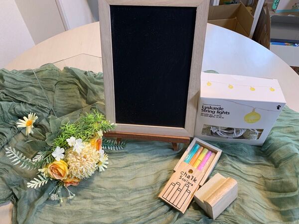 結婚式 ウェルカムスペース ミニ黒板 ライト 造花