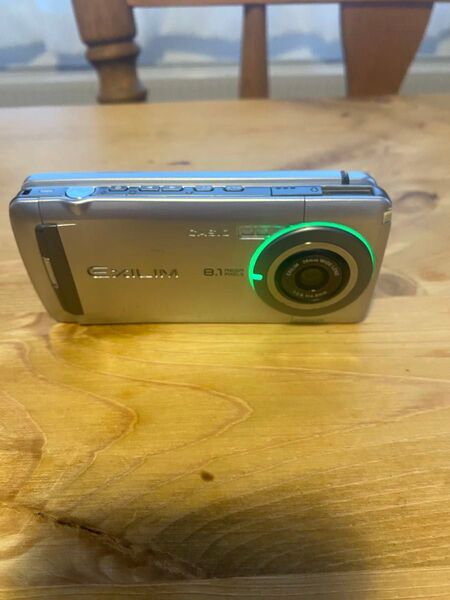 CASIO EXILIM EX-S880 携帯電話 デジタルカメラ