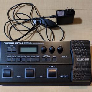 BOSS GT-1 マルチエフェクター アダプター、説明書、GT1の教科書付き!