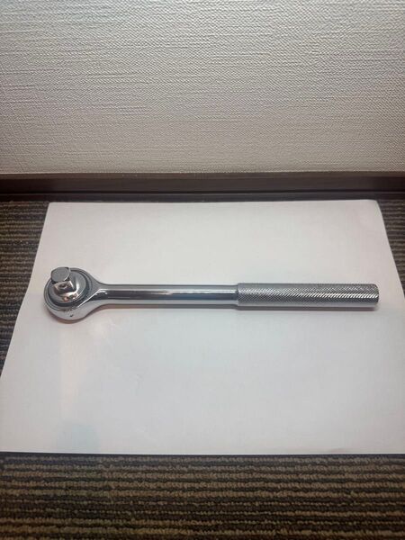 新品 ラチェットレンチ 1/2 12.7mm 工具 自動車 車載工具 建機 ソケット ラチェット
